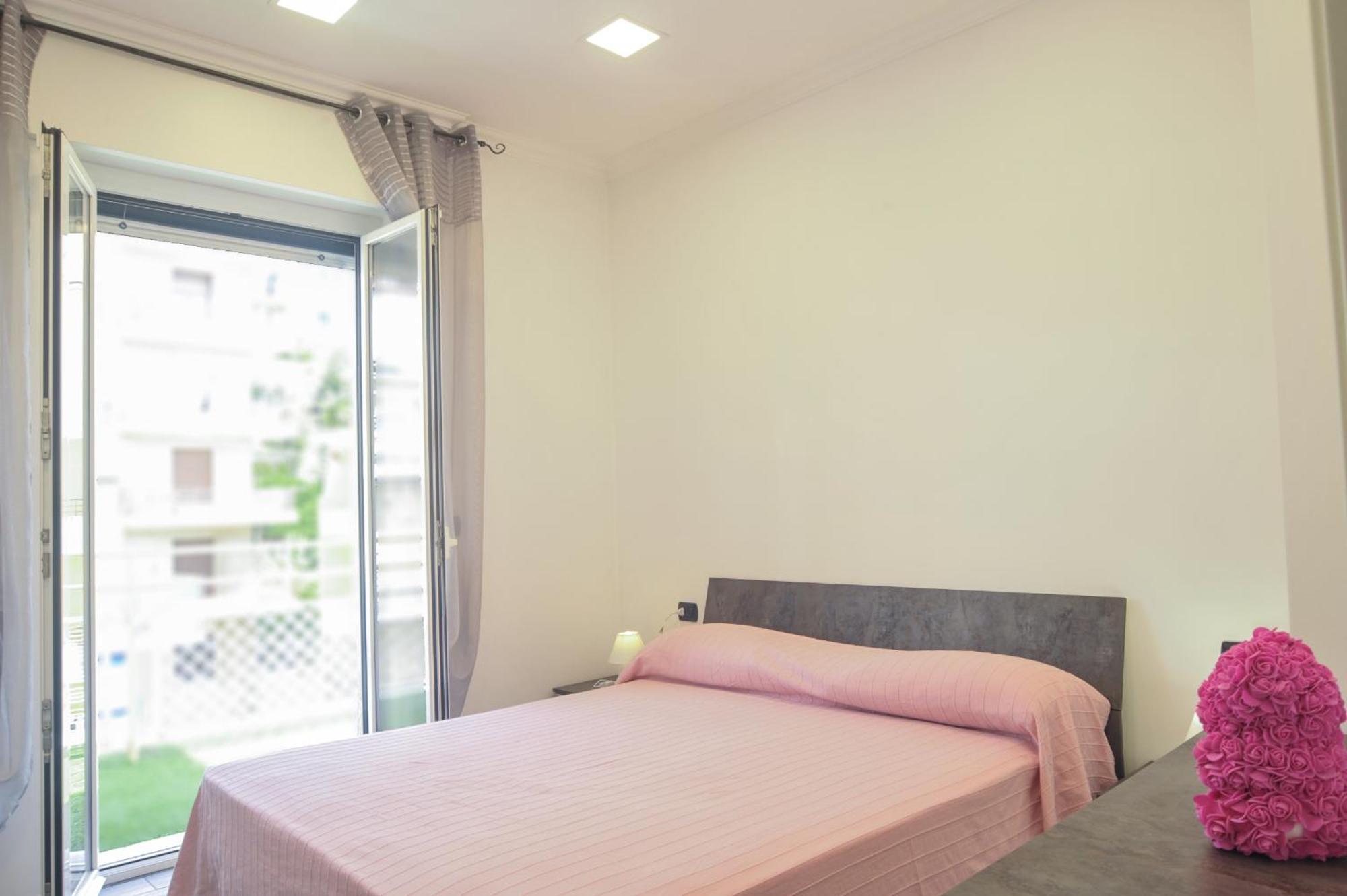 Casa Rosa Lucia Centrale Con Parcheggio San Remo Kültér fotó