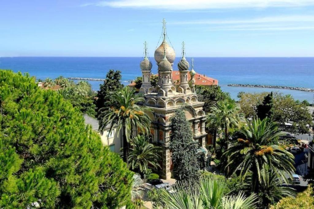 Casa Rosa Lucia Centrale Con Parcheggio San Remo Kültér fotó