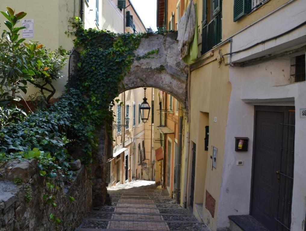Casa Rosa Lucia Centrale Con Parcheggio San Remo Kültér fotó