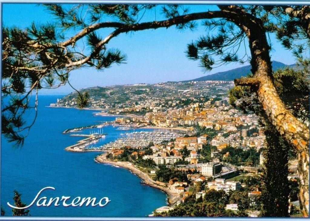 Casa Rosa Lucia Centrale Con Parcheggio San Remo Kültér fotó