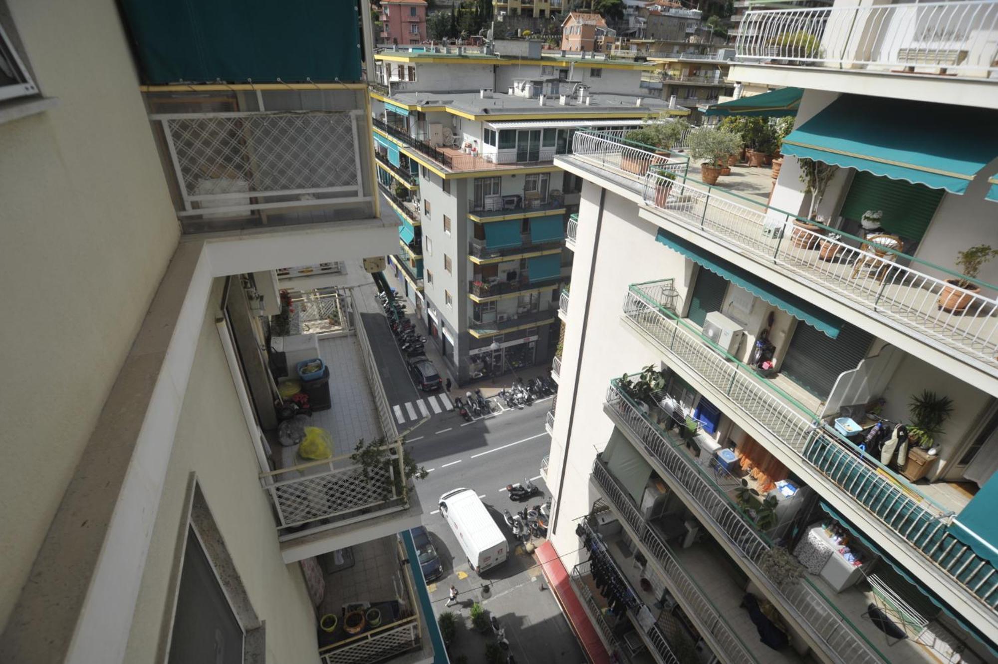Casa Rosa Lucia Centrale Con Parcheggio San Remo Kültér fotó