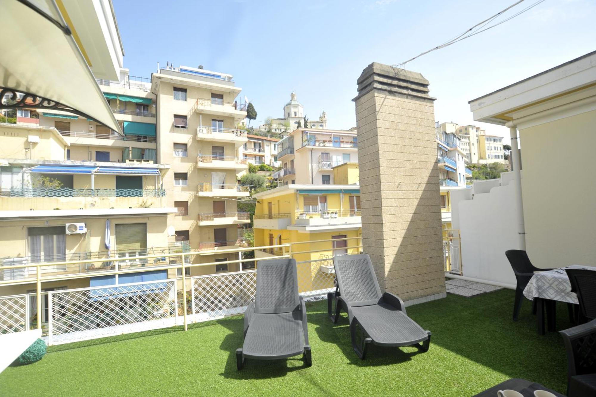 Casa Rosa Lucia Centrale Con Parcheggio San Remo Kültér fotó