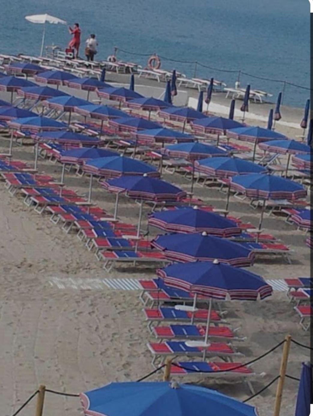 Casa Rosa Lucia Centrale Con Parcheggio San Remo Kültér fotó