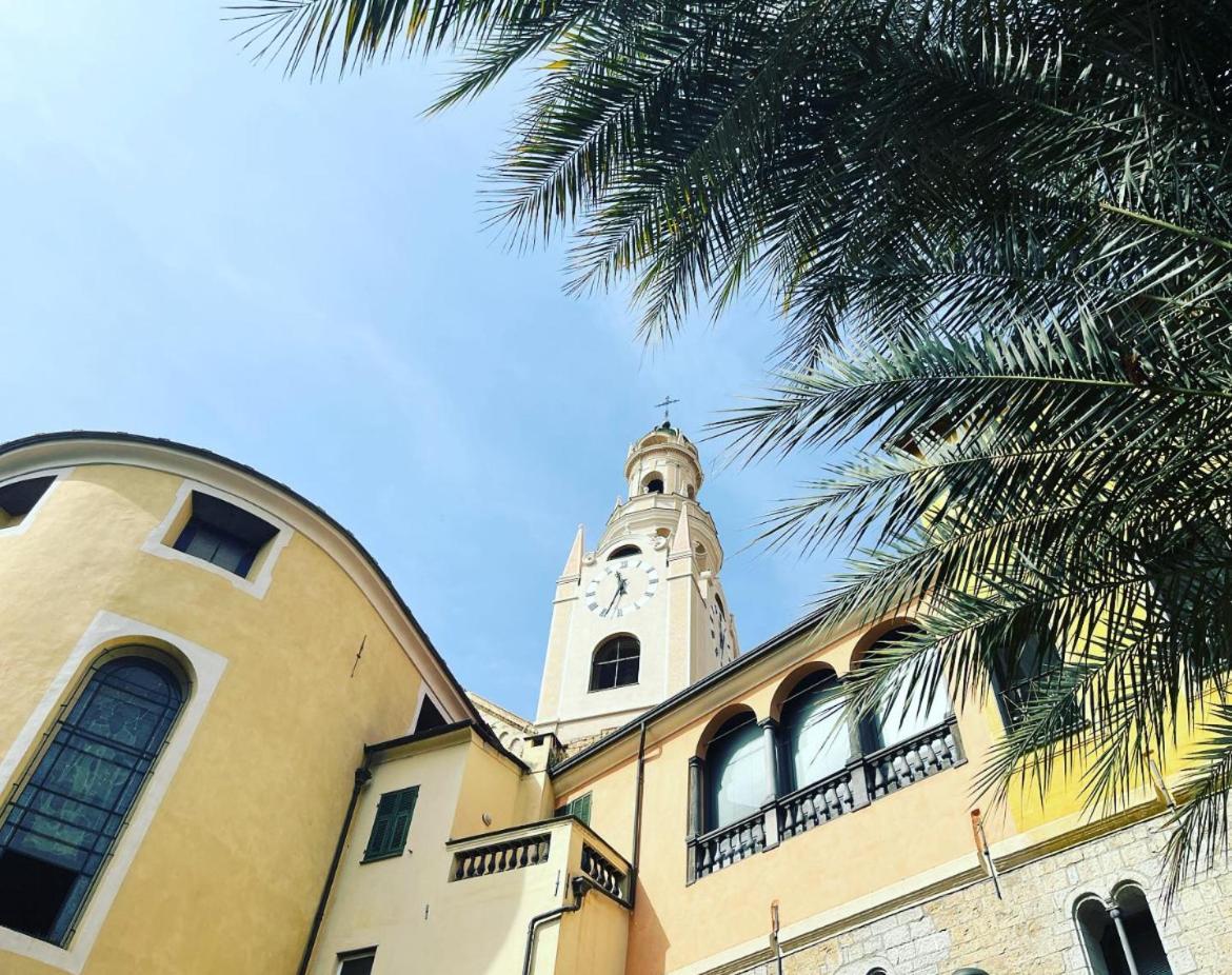 Casa Rosa Lucia Centrale Con Parcheggio San Remo Kültér fotó